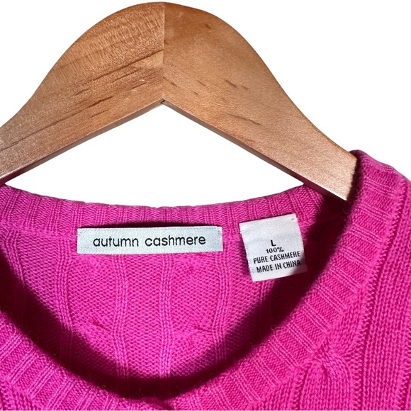 AUTUMN CASHMERE Cashmere Cropped Cable Knit 3/4 Sleeve Cardigan - Picture 6 of 7